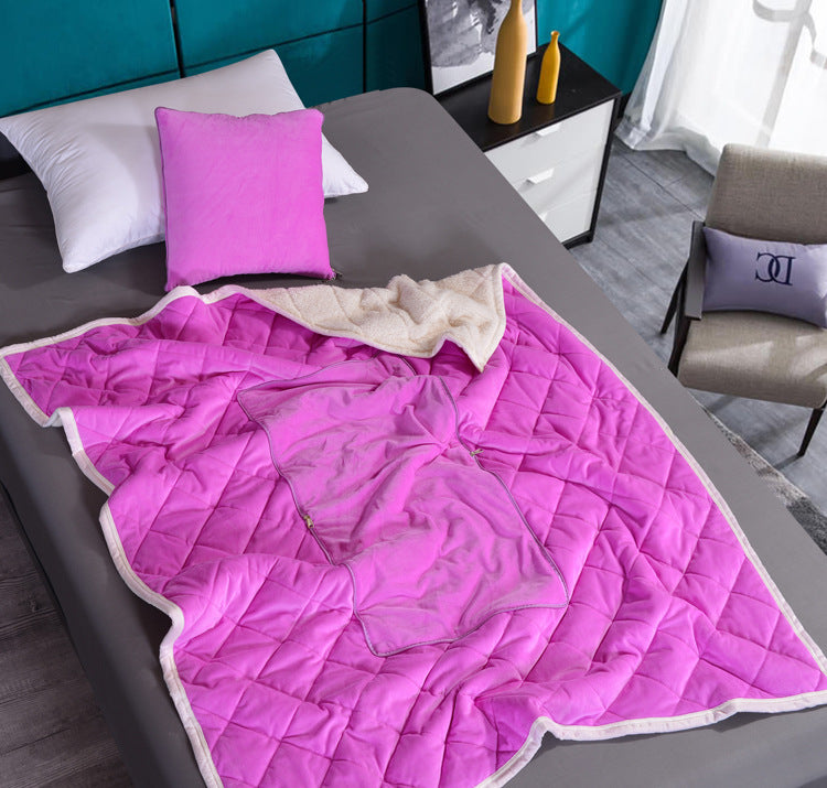 Coussin-Plaid 2 en 1 en Flanelle