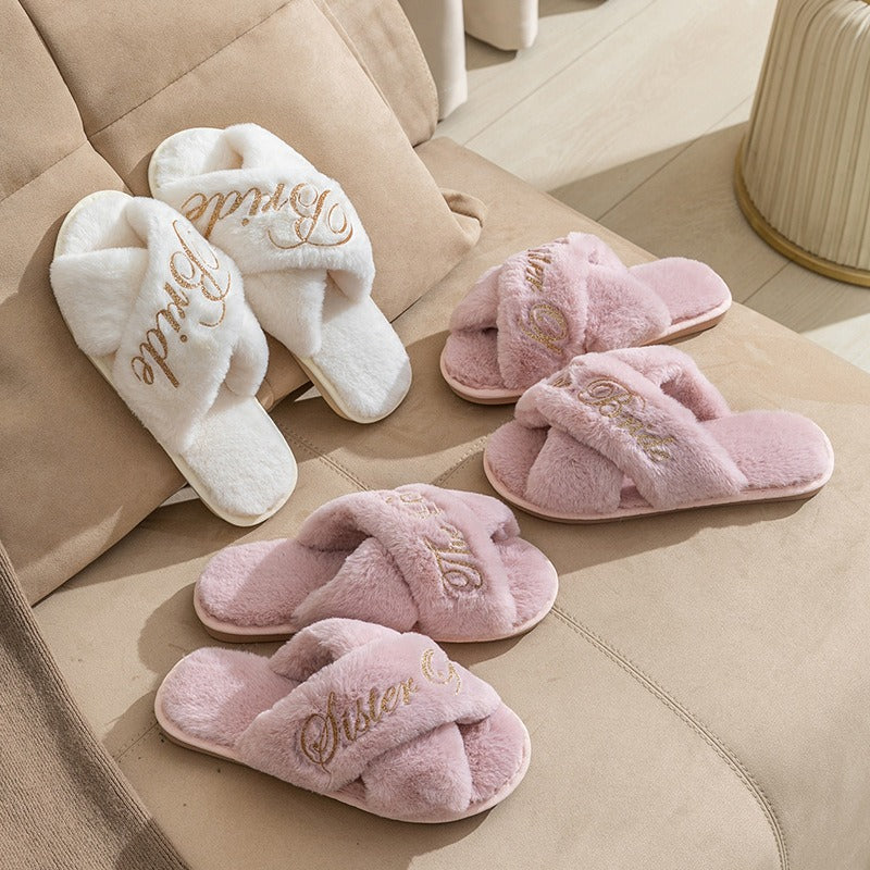 Chaussons Croisés en Fourrure Douce
